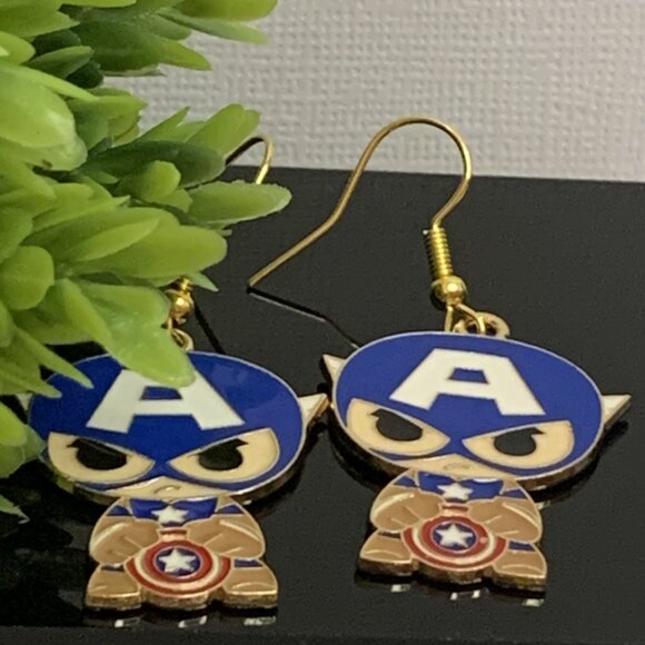 Superhero Earrings, Hero Earring, Captain America Earring, Gift Idea, Heroes - Picture 7 of 8
